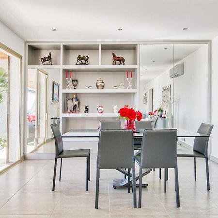 Stunning Flat With Terrace & Pool 7 Min From The Beach In Cassis - Welkeys Kültér fotó